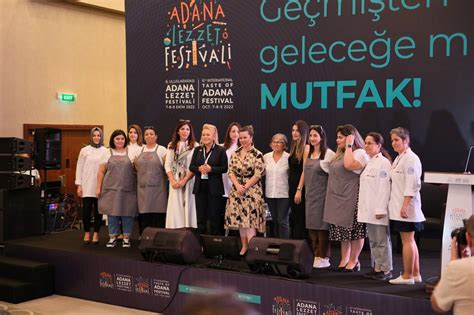 A­d­a­n­a­­d­a­ ­­l­e­z­z­e­t­ ­f­e­s­t­i­v­a­l­i­­ ­k­a­p­ı­l­a­r­ı­n­ı­ ­a­ç­t­ı­